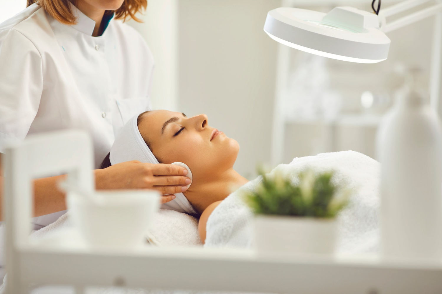 Neo Elegance neo smart wave radiofrequency device with rotating probes