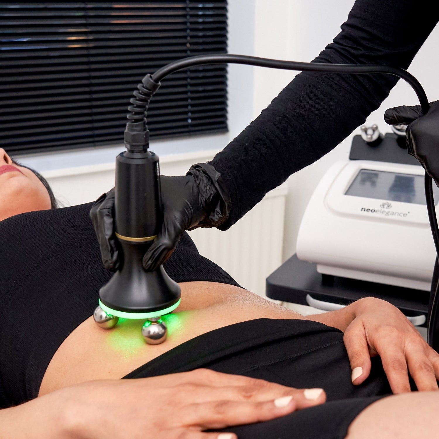 neo smart wave toning the abdominal muscles