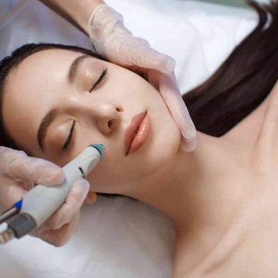 Hydrodermabrasion: A Revolutionary Treatment for Salon Facials
